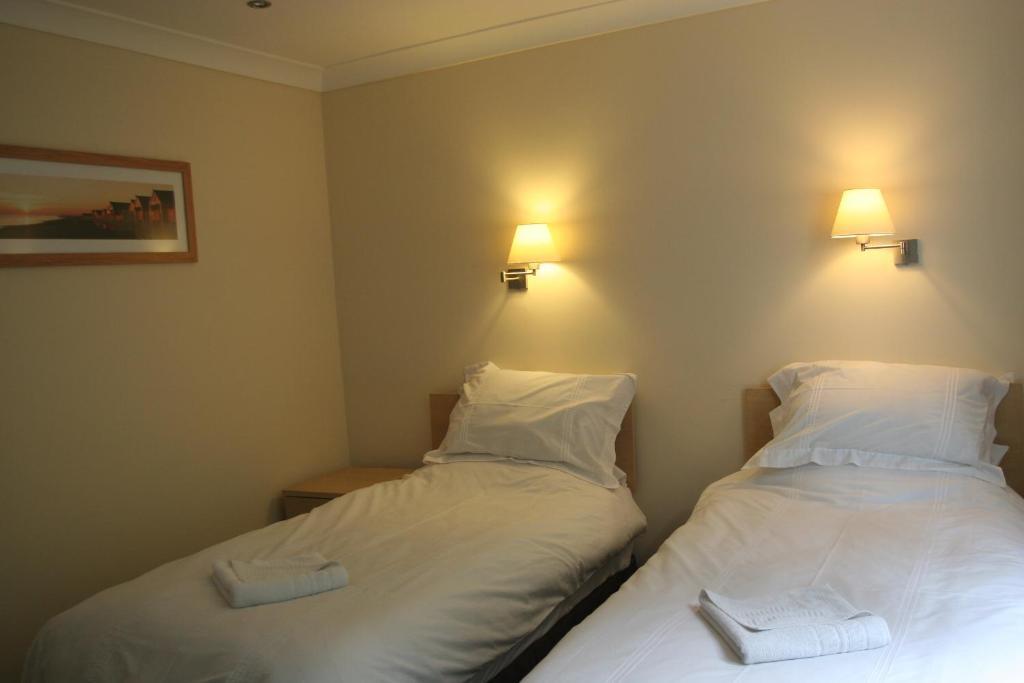 Clifton Lodge Hotel High Wycombe Phòng bức ảnh