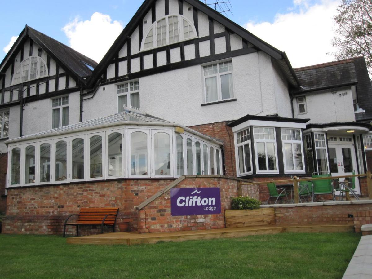 Clifton Lodge Hotel High Wycombe Ngoại thất bức ảnh
